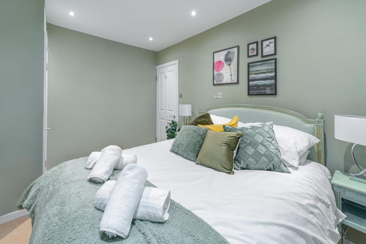 Stylish Shepherds Bush Flat Lägenhet London Exteriör bild